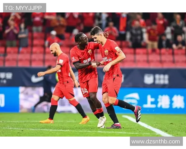 今年足球明星纷纷来华踢球引发热潮球迷期待盛况再现
